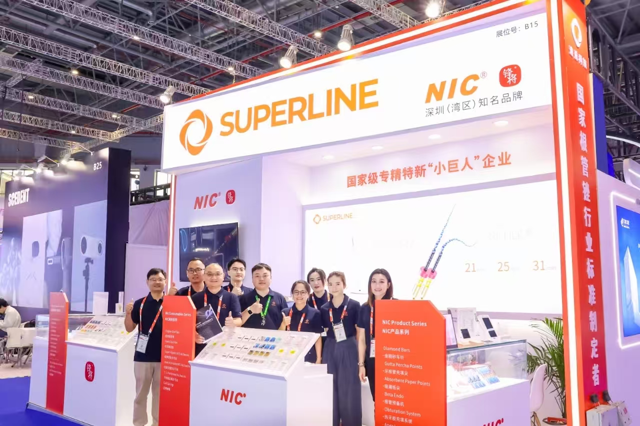 速航科技亮相上海2025 FDI，展示口腔醫(yī)療新質(zhì)生產(chǎn)力解決方案